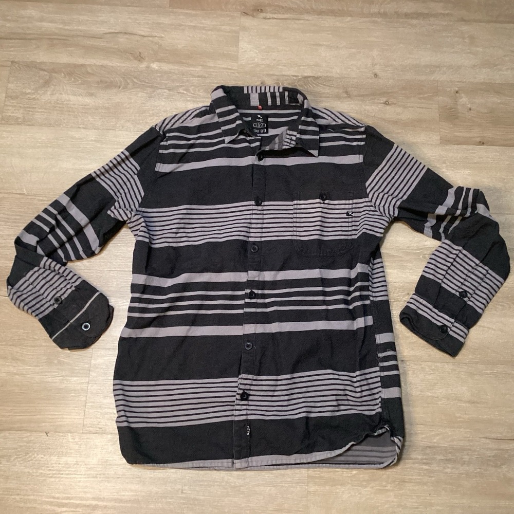 LOST Button Up Flannel Shirt Mens Sz XL Gray Striped Cotton Outdoors Y2K Skater